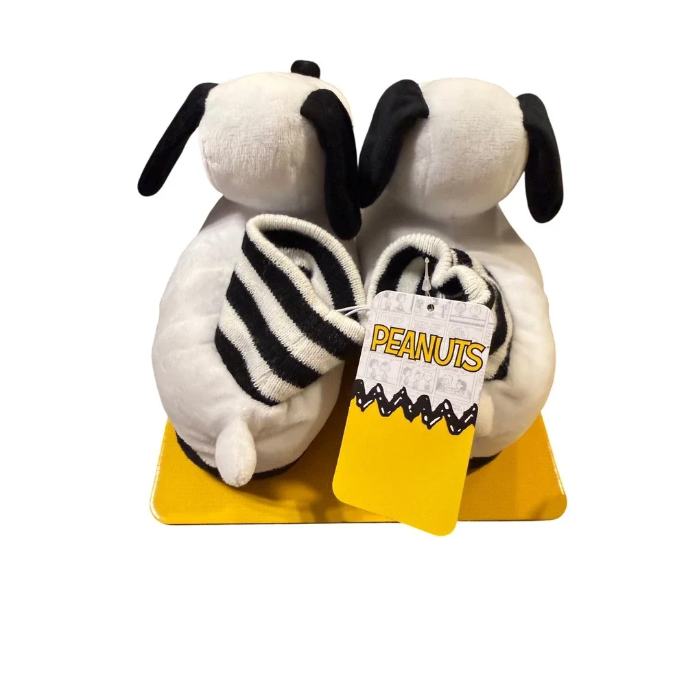 Peanuts Snoopy‎ Kids Plush Slippers White Black 3D Character Size 9/10 NWT